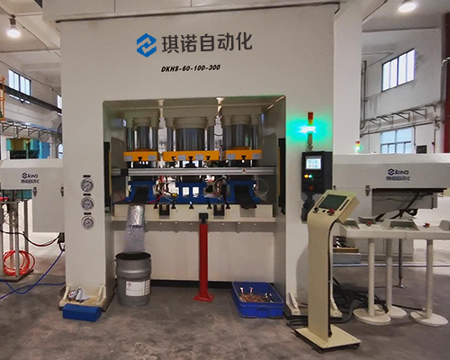 沖床機械手 沖床機械手