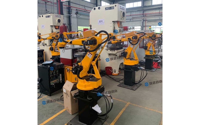 沖壓機械手在工業(yè)制造中的應(yīng)用