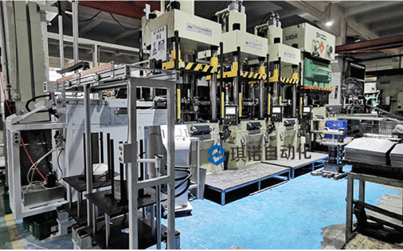 沖壓機(jī)械手自動(dòng)傳送設(shè)備的分類